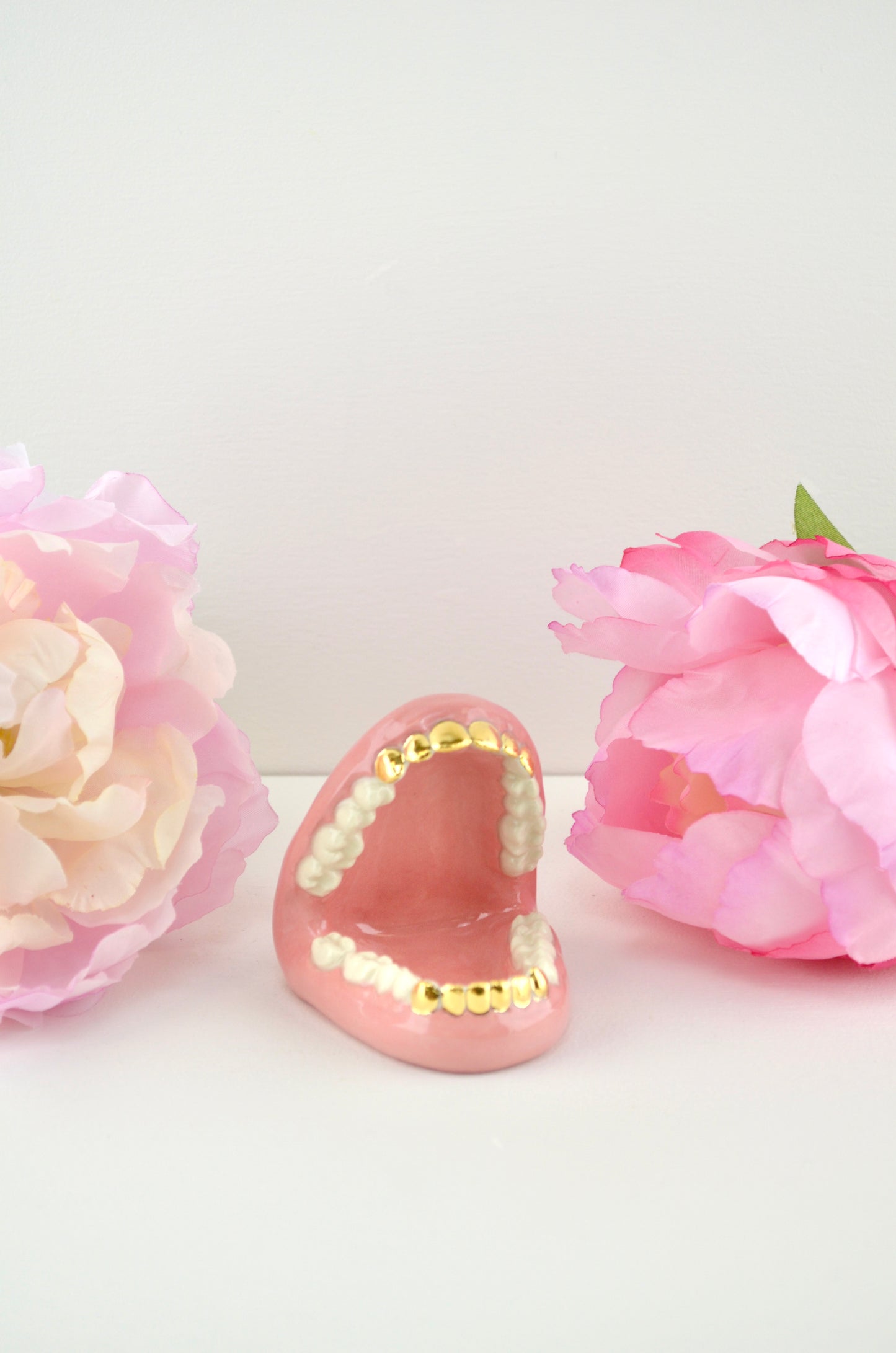 Pink Mouth Dish