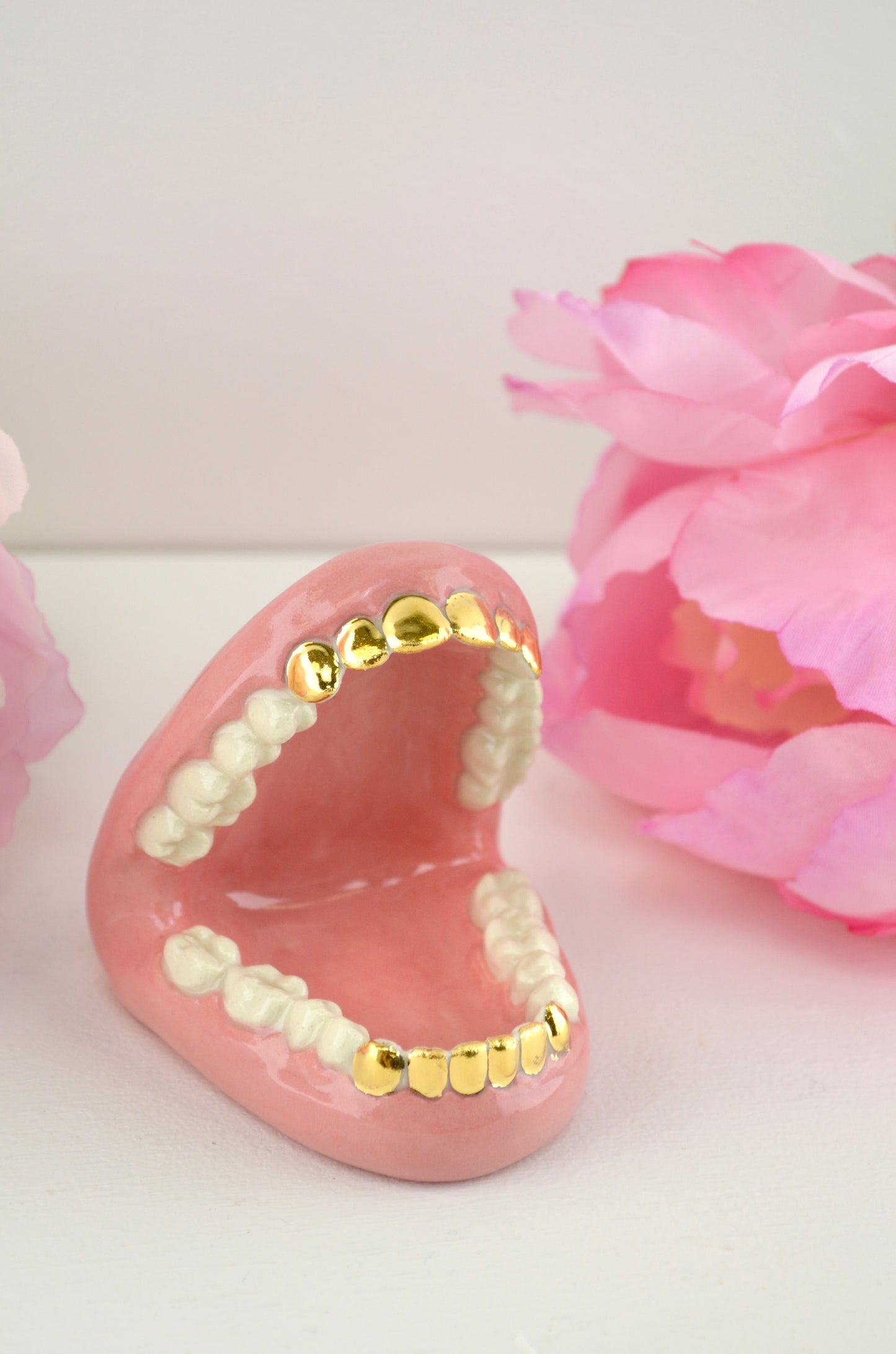 Pink Mouth Dish
