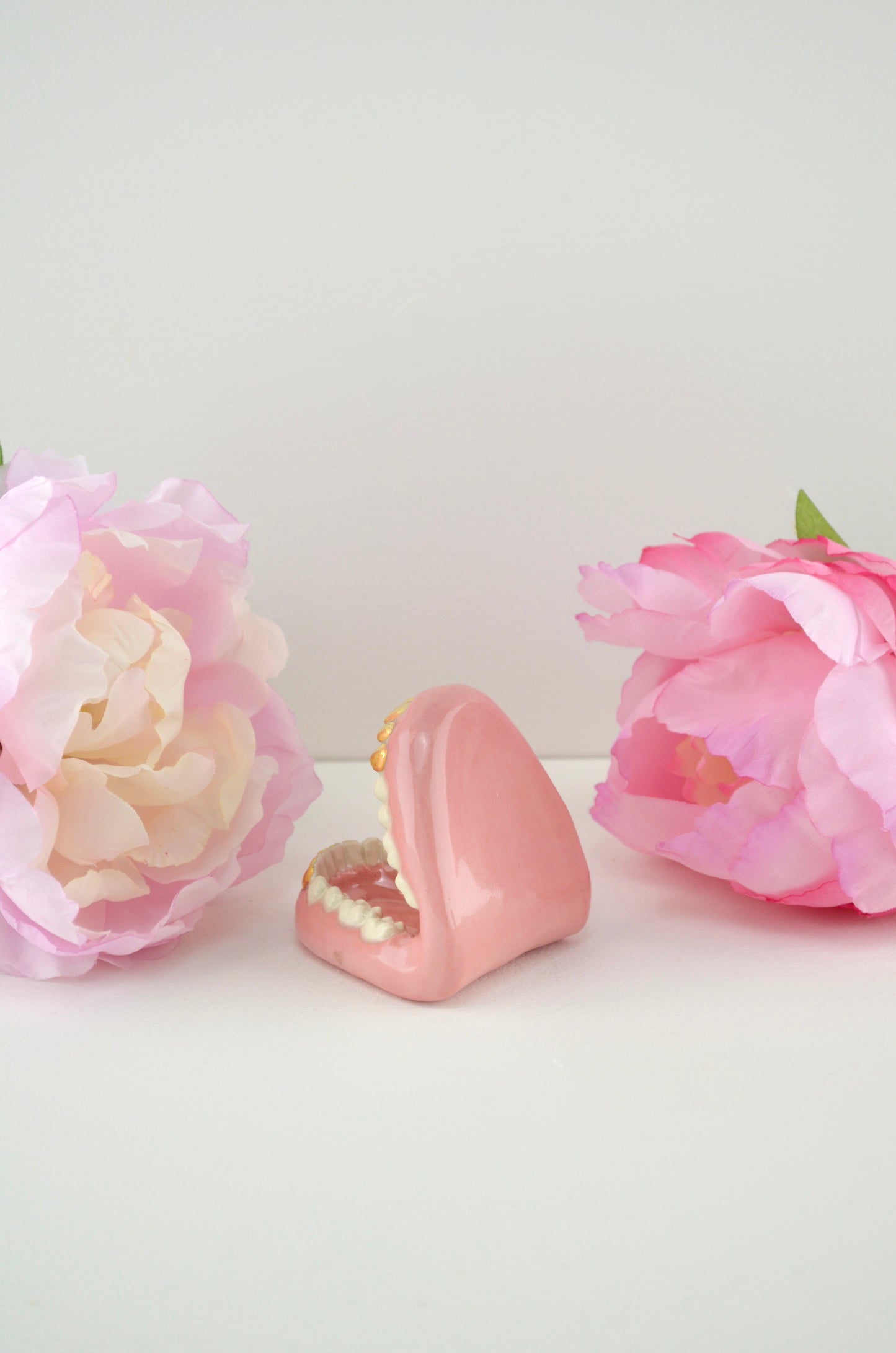Pink Mouth Dish